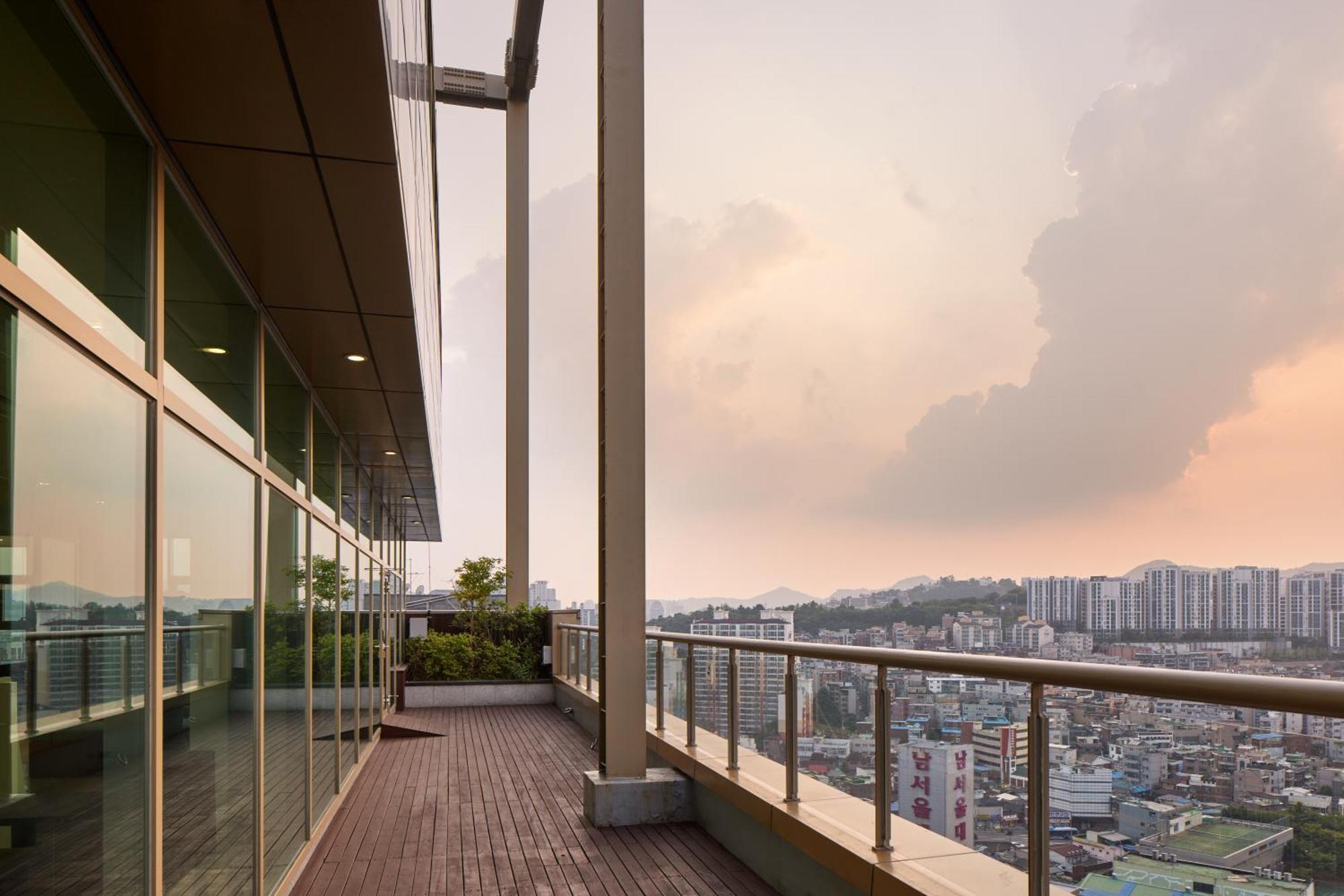 Hotel Mangrove Sinseol Seúl Exterior foto